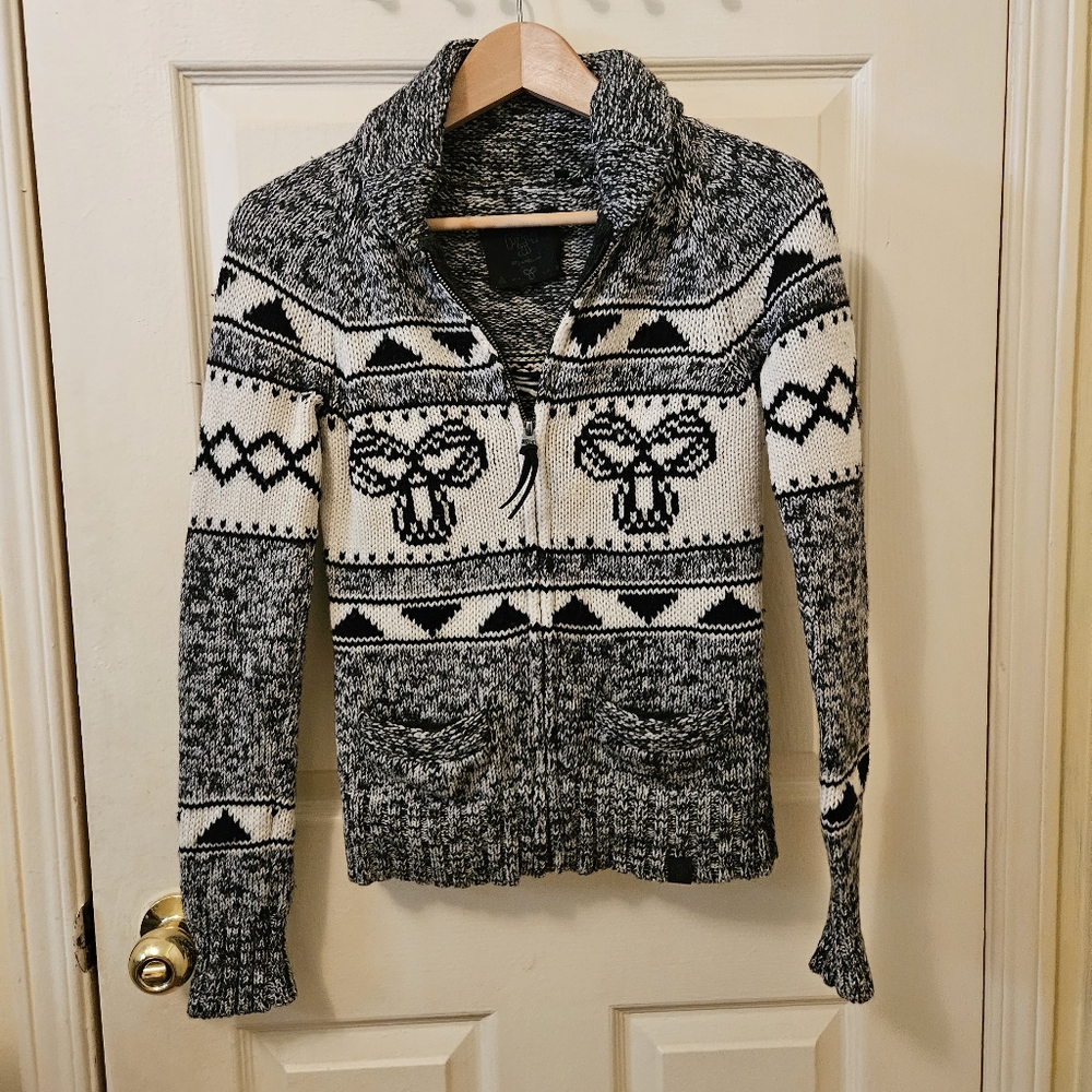 TNA Cardigan